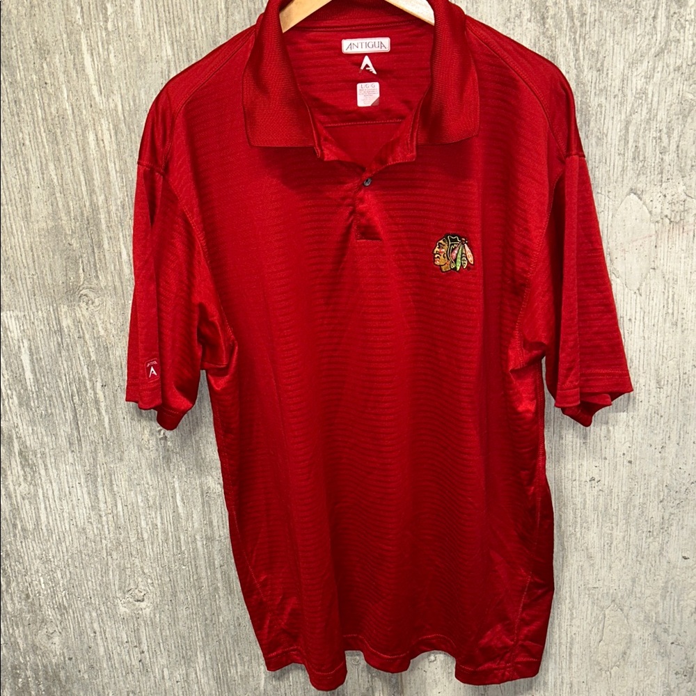 Antigua Chicago‎ Blackhawks Red Polo with Embroidered Emblem Large